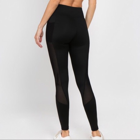 CHASE in Black - Picture 7 of 9